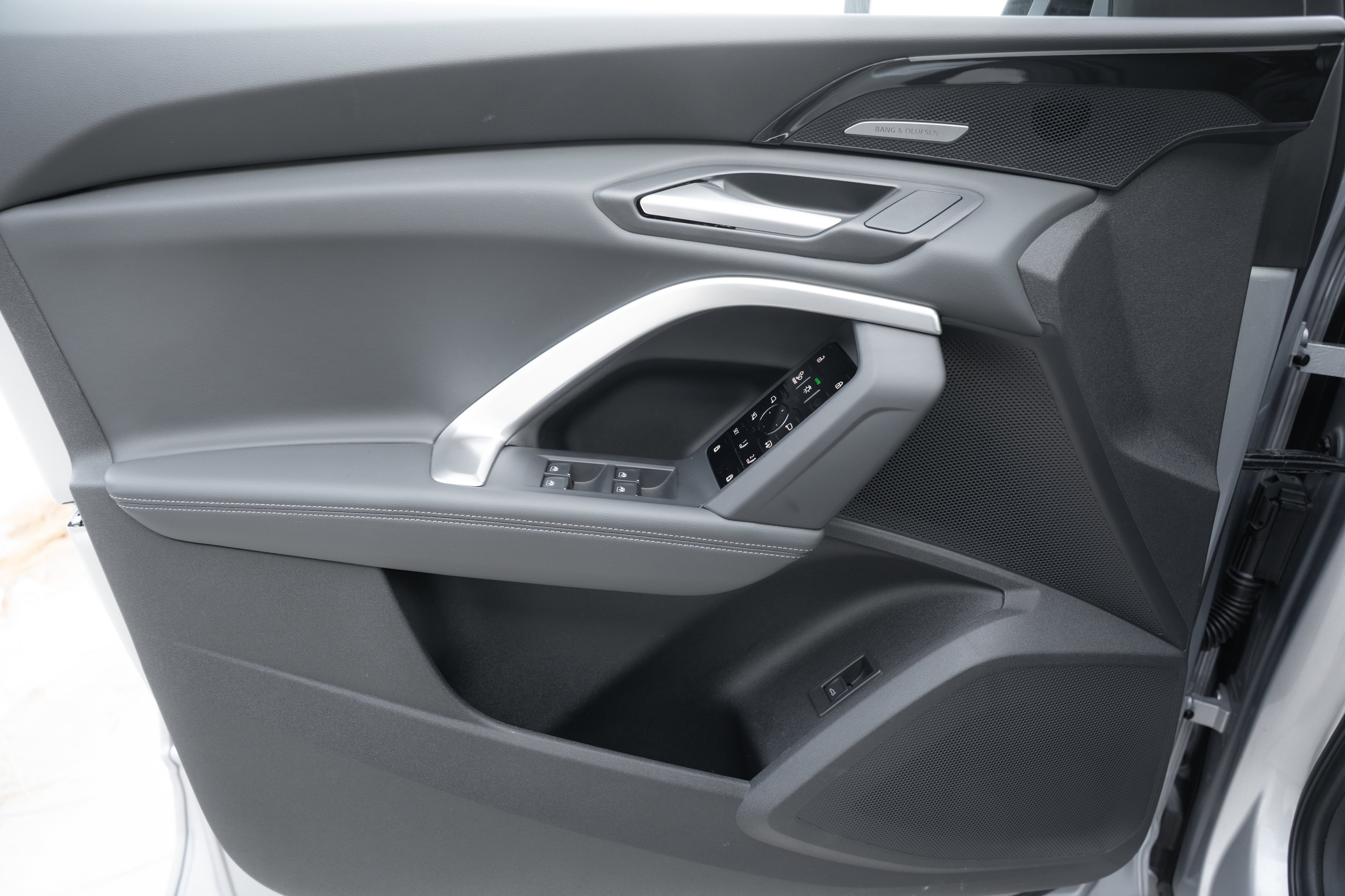 2025 Audi Q5 Premium Plus - Photo 17