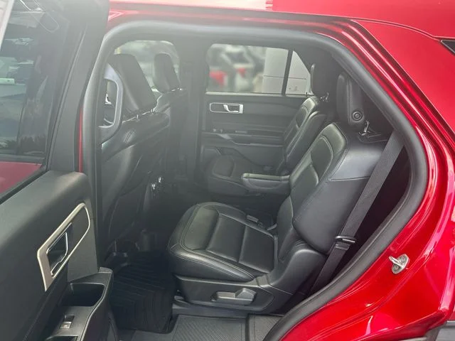 Used 2020 Red Ford XLT image 22