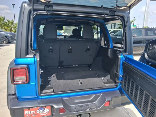 New 2026 Hydro Blue Pearl-Coat Exterior Paint Jeep Willys image 28