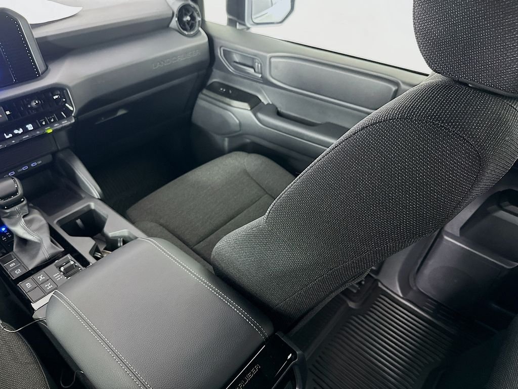 2025 Toyota Land Cruiser Land Cruiser 1958 - Photo 24
