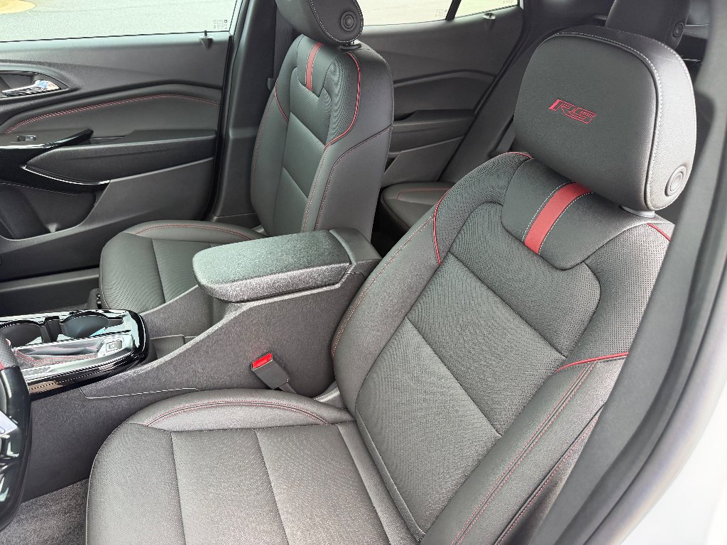2026 Chevrolet Trax RS - Photo 35