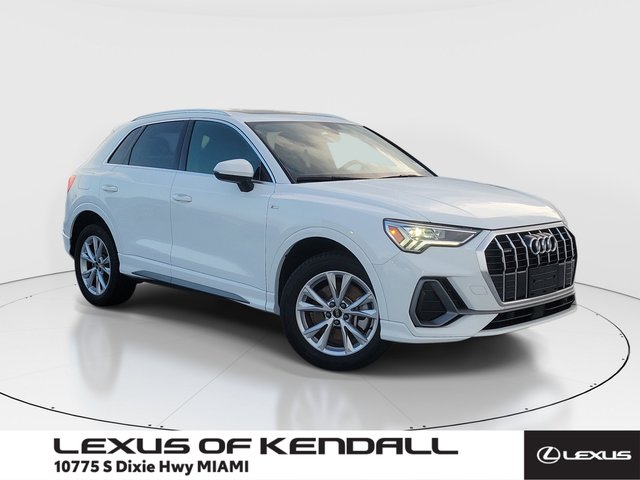 2024 Audi Q3 S line Premium