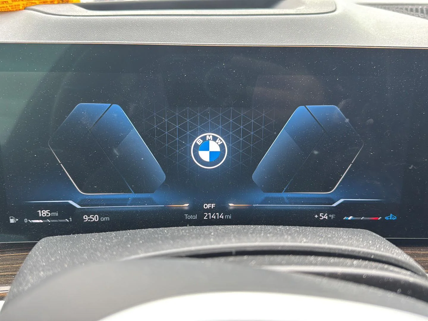 Used 2024  BMW xDrive40i image 11