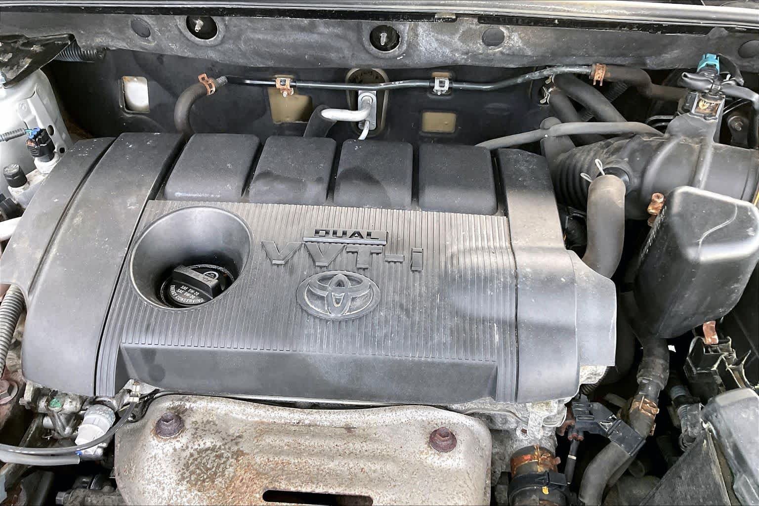 Used 2012 Classic Silver Metallic Toyota  image 33