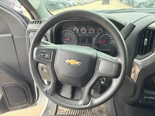Used 2021 Summit White Chevrolet Custom image 14