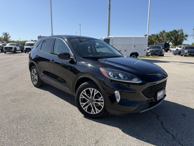 Used 2022 Black Metallic Ford SEL image 1