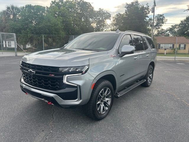 Used 2023 Gray Chevrolet Z71 image 1