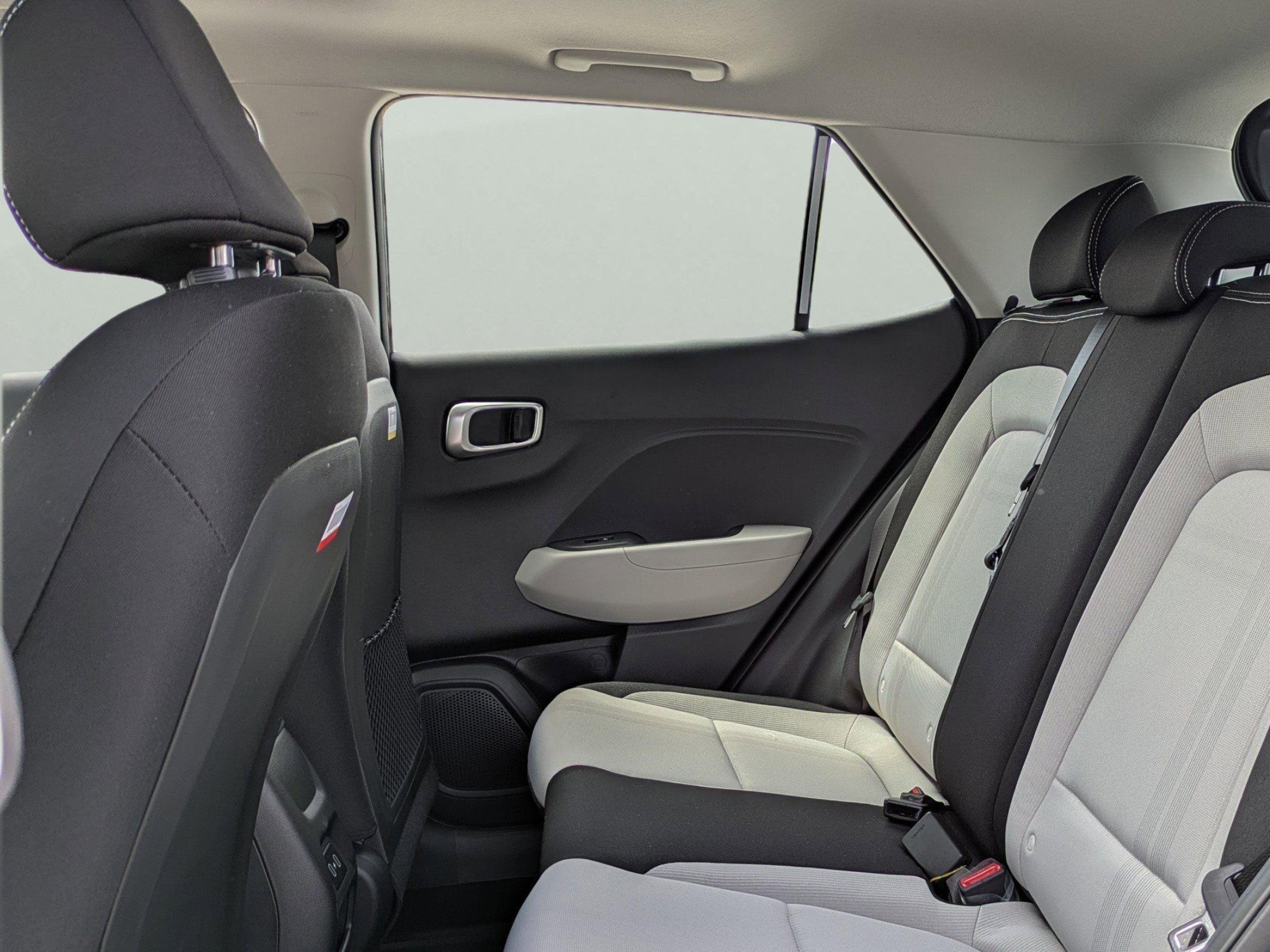 New 2026 Onyx Black Hyundai SEL image 11