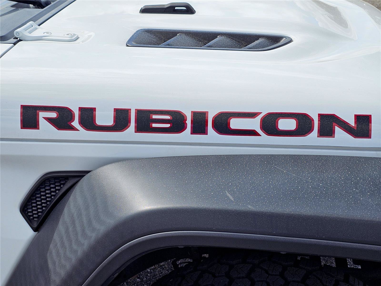 Used 2020 Bright White Clearcoat Jeep Rubicon image 6