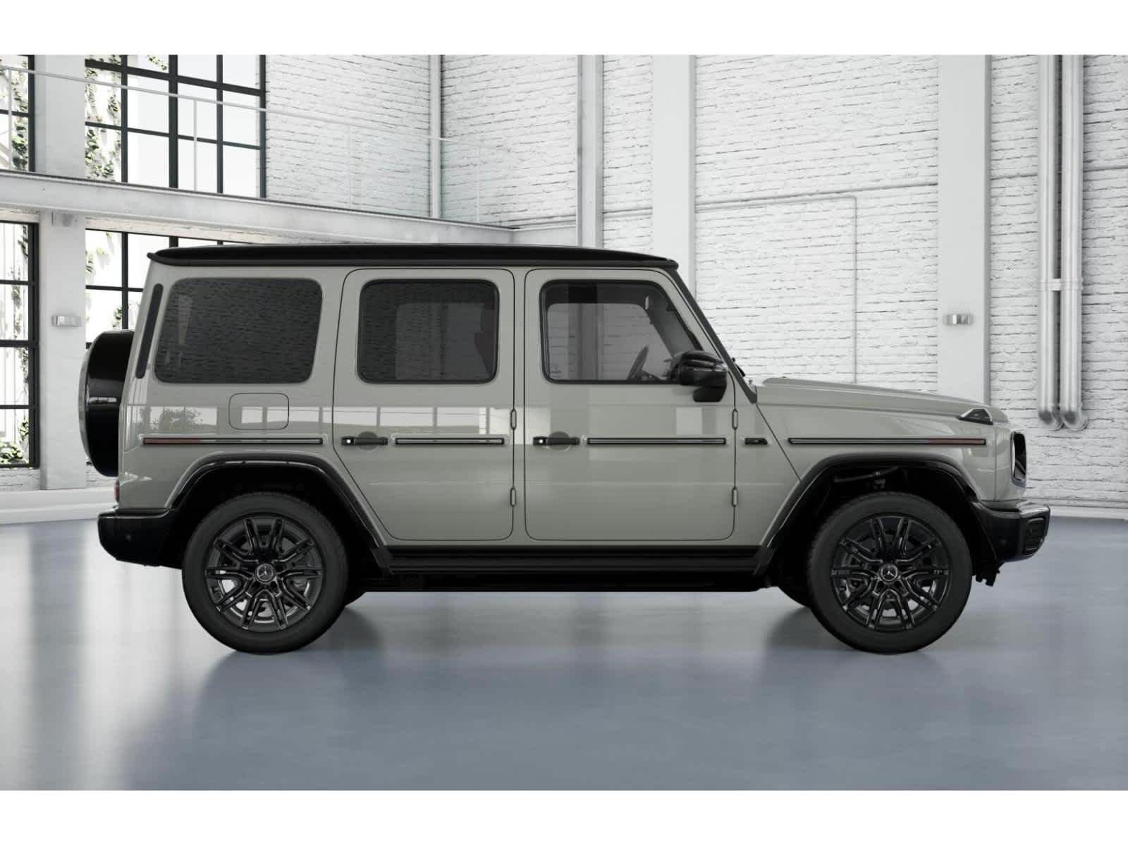 New 2026 MANUFAKTUR Arabian Grey Mercedes-Benz G 580e image 2