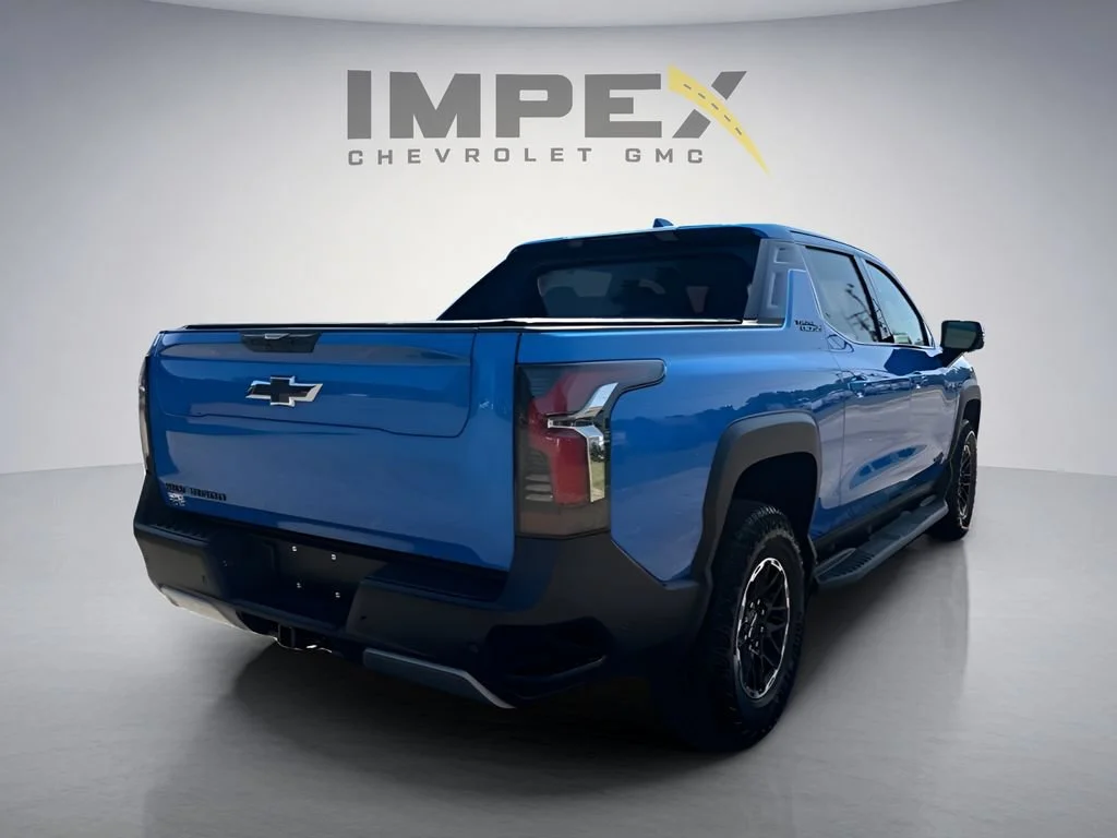 Used 2026 Riptide Blue Metallic Chevrolet Trail Boss - Max Range image 5