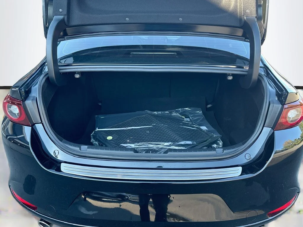 New 2026 Jet Black Mica Mazda 2.5 S Preferred image 26