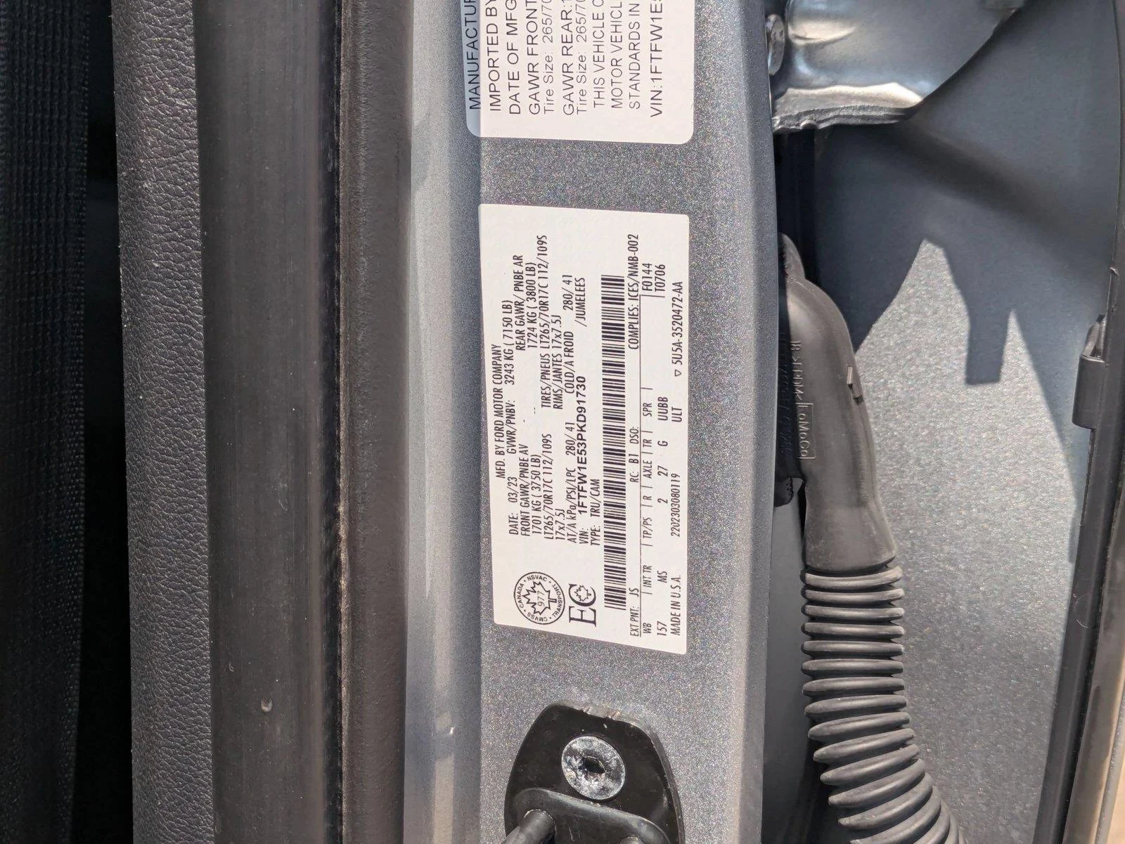Used 2023 Iconic Silver Metallic Ford XLT image 38