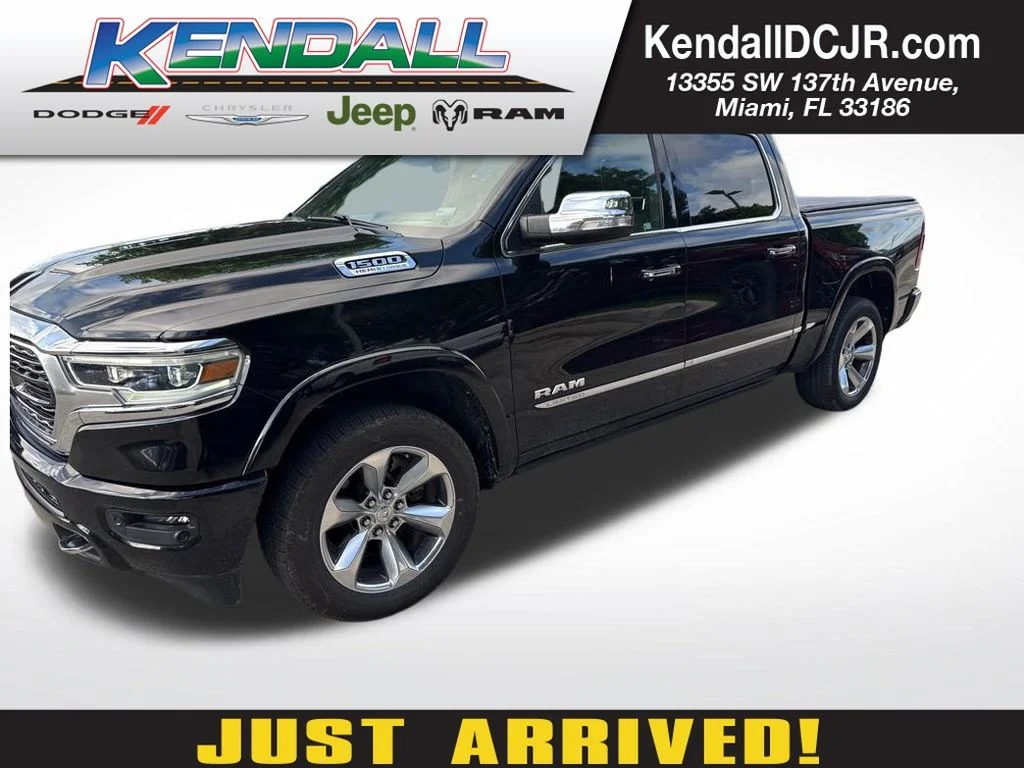 2022 RAM 1500 Limited Crew Cab 5'7's photo