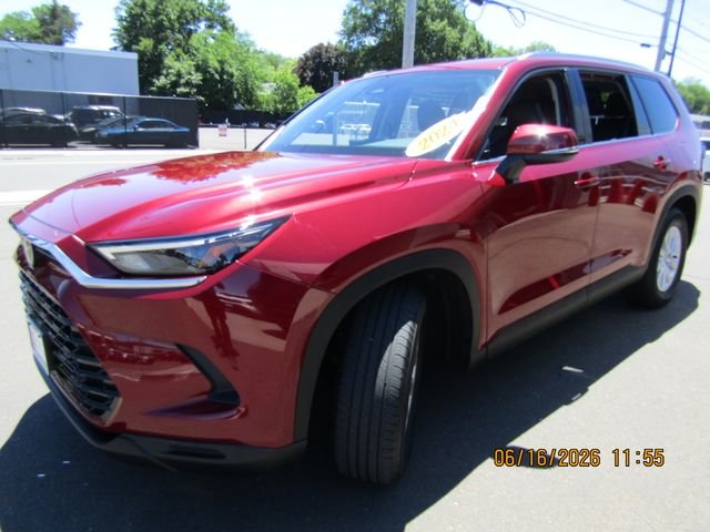 Used 2024 Pearl Toyota XLE image 3