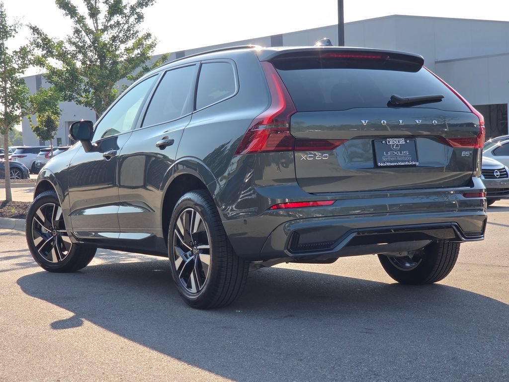 2026 Volvo XC60 Plus - Photo 25