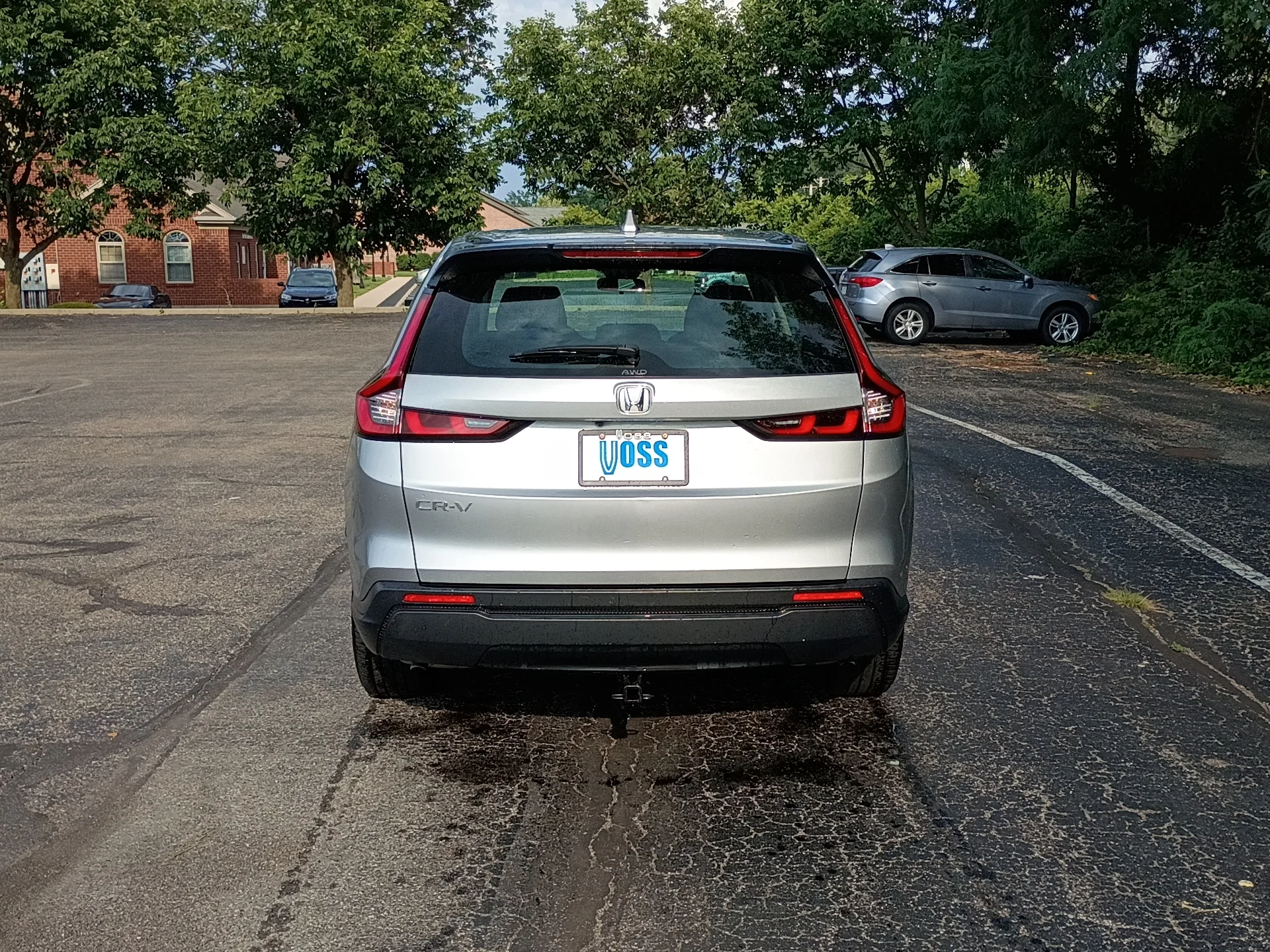 Certified Used 2024 Lunar Silver Metallic Honda LX image 4