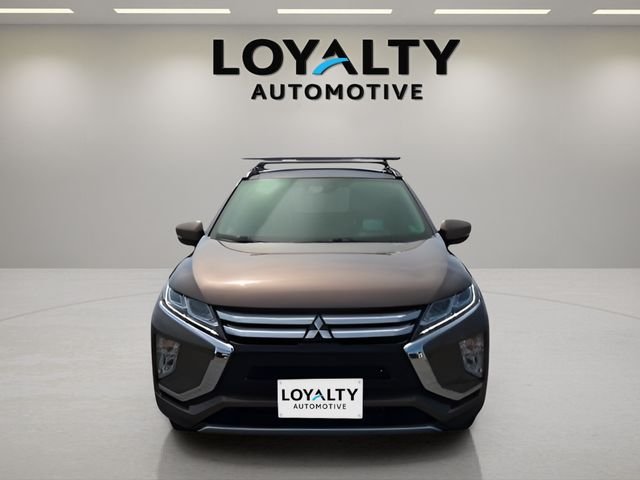Used 2018  Mitsubishi SEL image 8