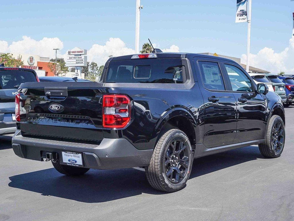 New 2025 Shadow Black Ford Lariat image 8