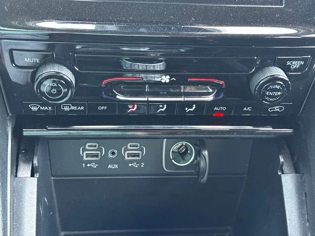 Certified Used 2024 White/off-white Jeep Laredo image 34