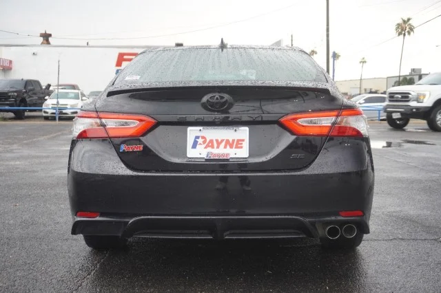 Used 2019  Toyota LE image 8