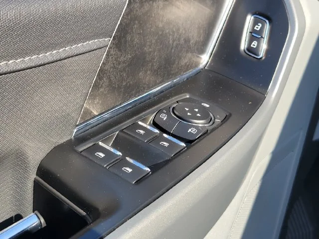 Certified Used 2023 Silver Metallic Ford XLT image 21