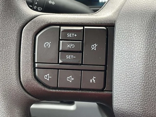 New 2026 Oxford White Ford F-250® XLT image 20