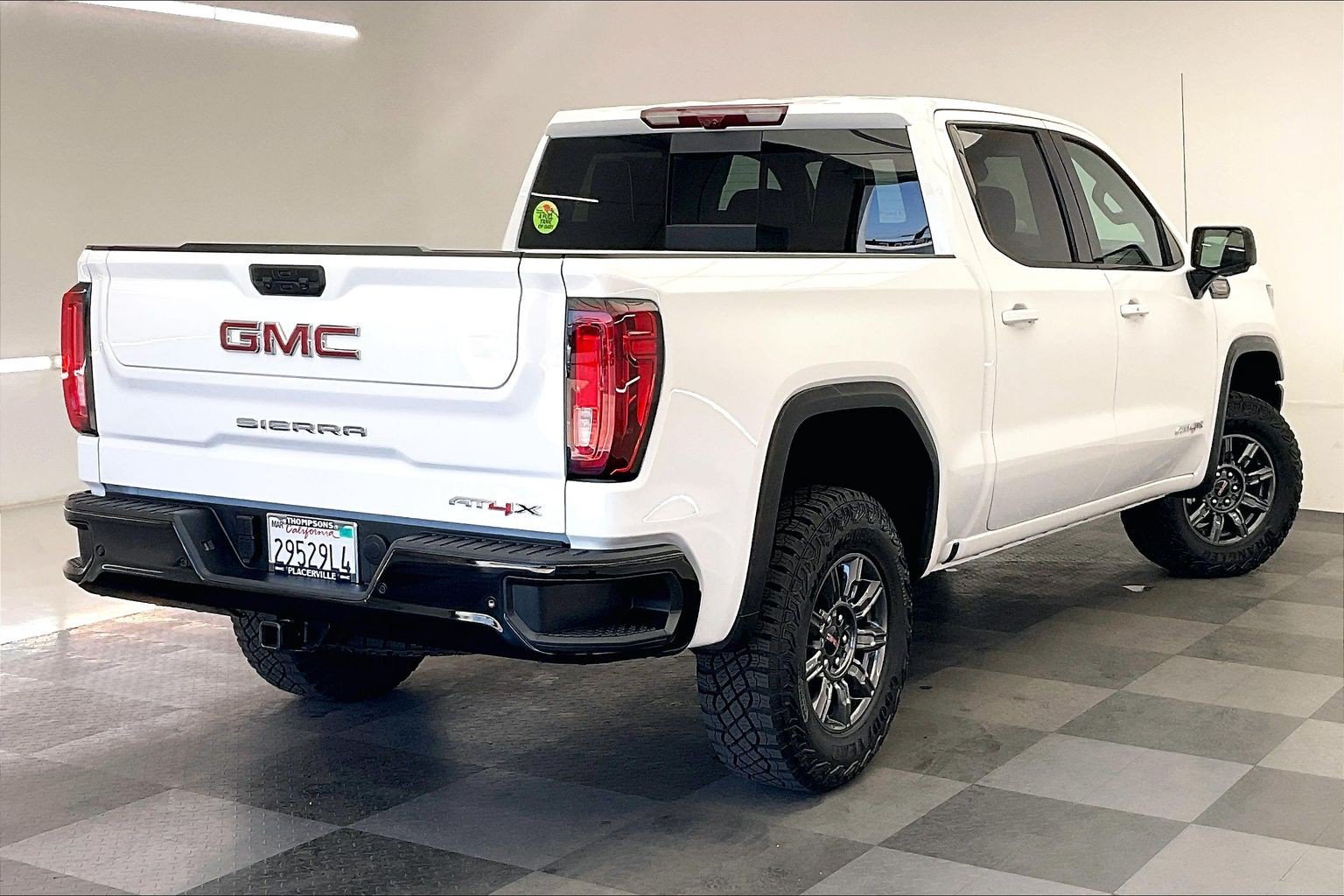 2026 GMC Sierra 1500 Elevation - Photo 13