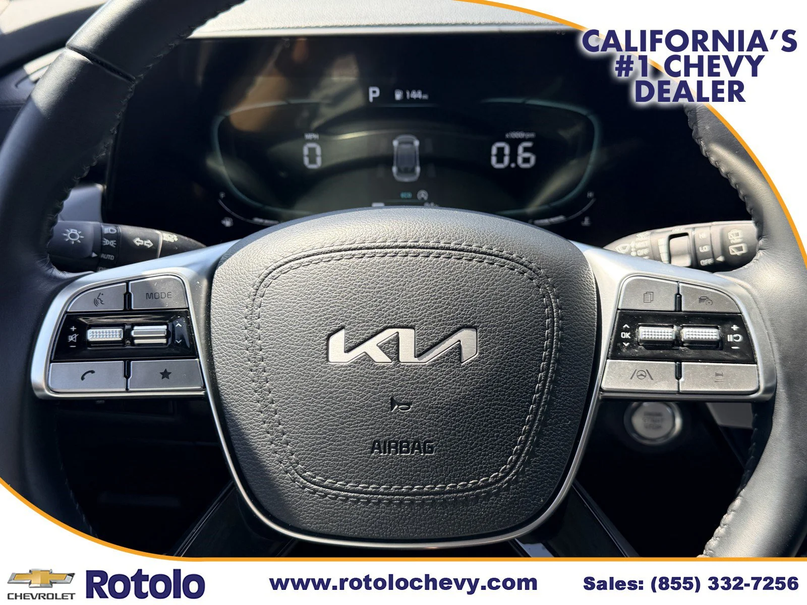 Used 2024 Dawning Red Kia S image 28