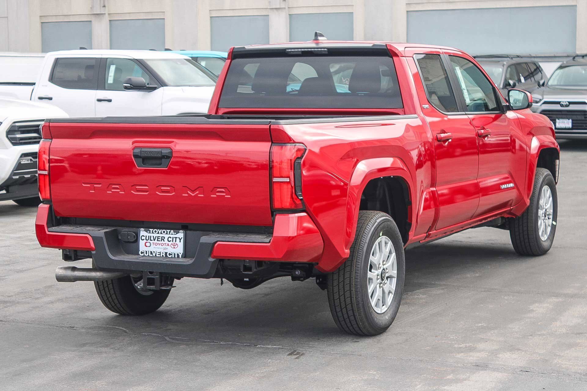 New 2026 Supersonic Red <sup>1</sup> Toyota  SR5 image 8