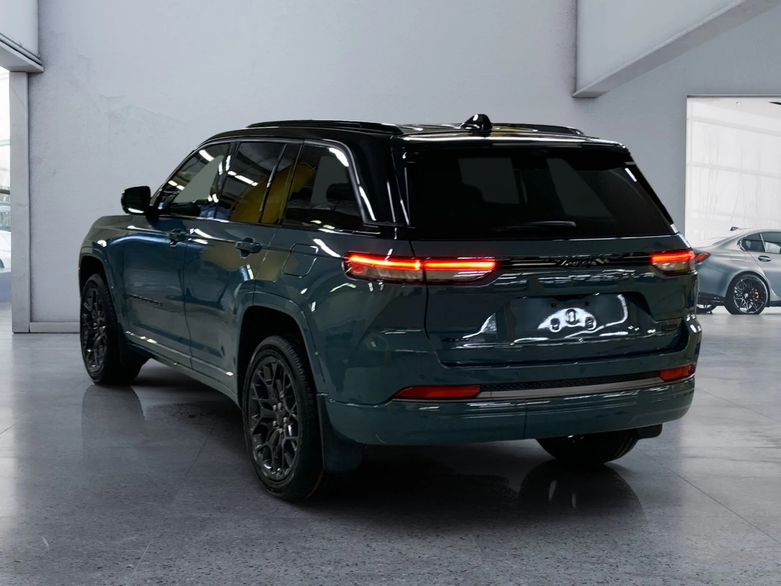 New 2026 STEEL BLUE Jeep Summit image 3
