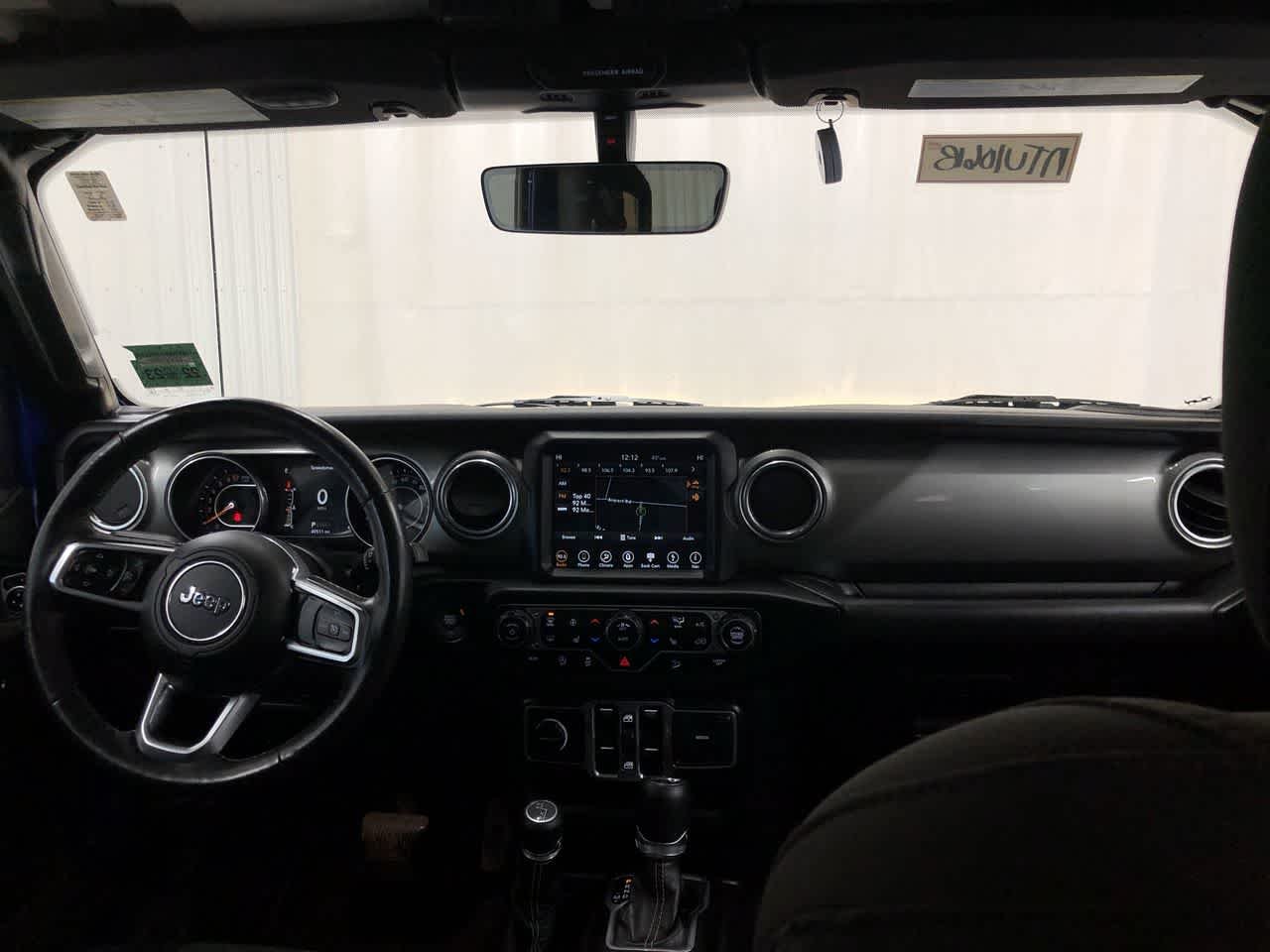 Used 2018 Ocean Blue Metallic Clearcoat Jeep Sahara image 6