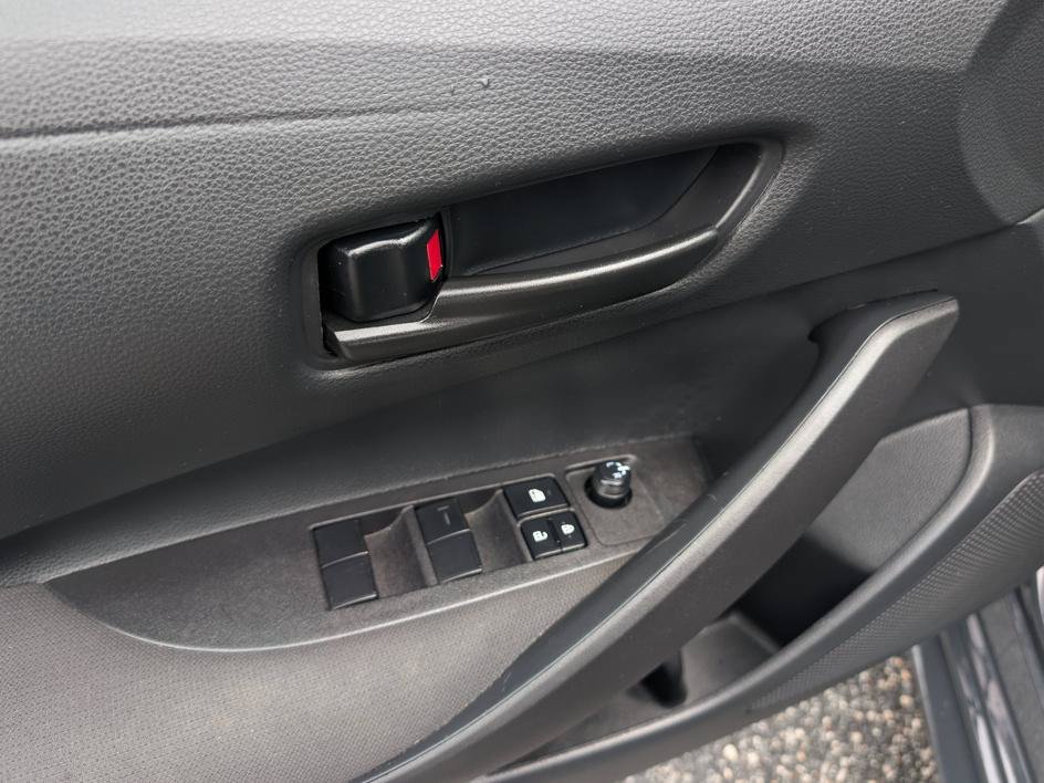 Used 2025 Underground Toyota LE image 9