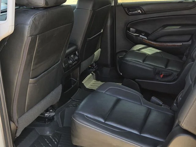 Used 2019 Silver Chevrolet Premier image 35