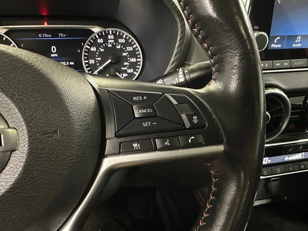 Used 2023 Super Black Nissan SR image 10