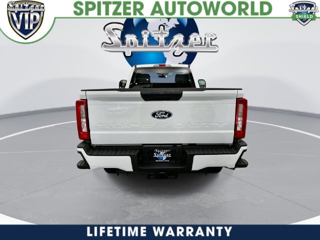 New 2027 Oxford White Ford F-350® XL image 9