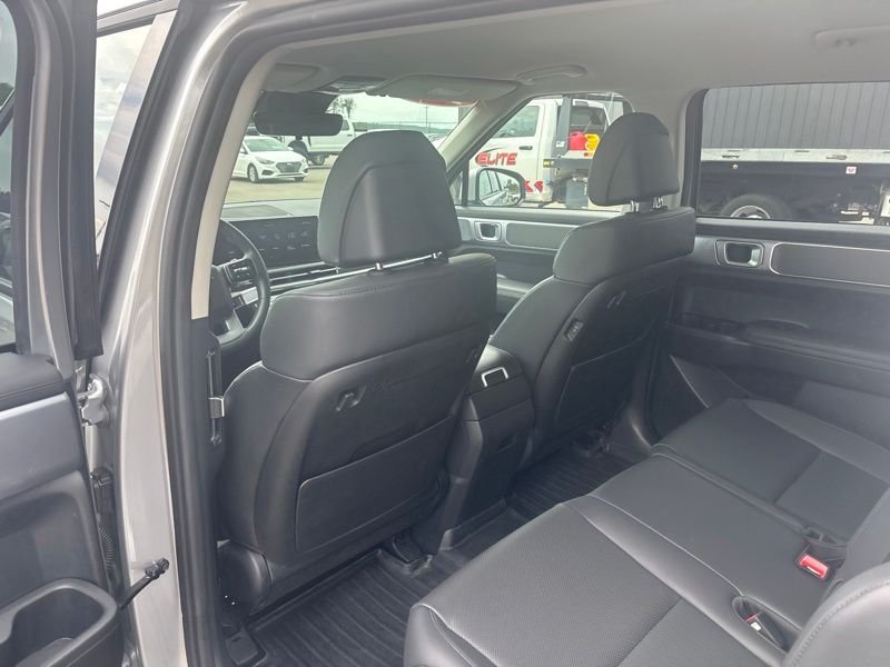Used 2024 Silver Hyundai SEL image 17