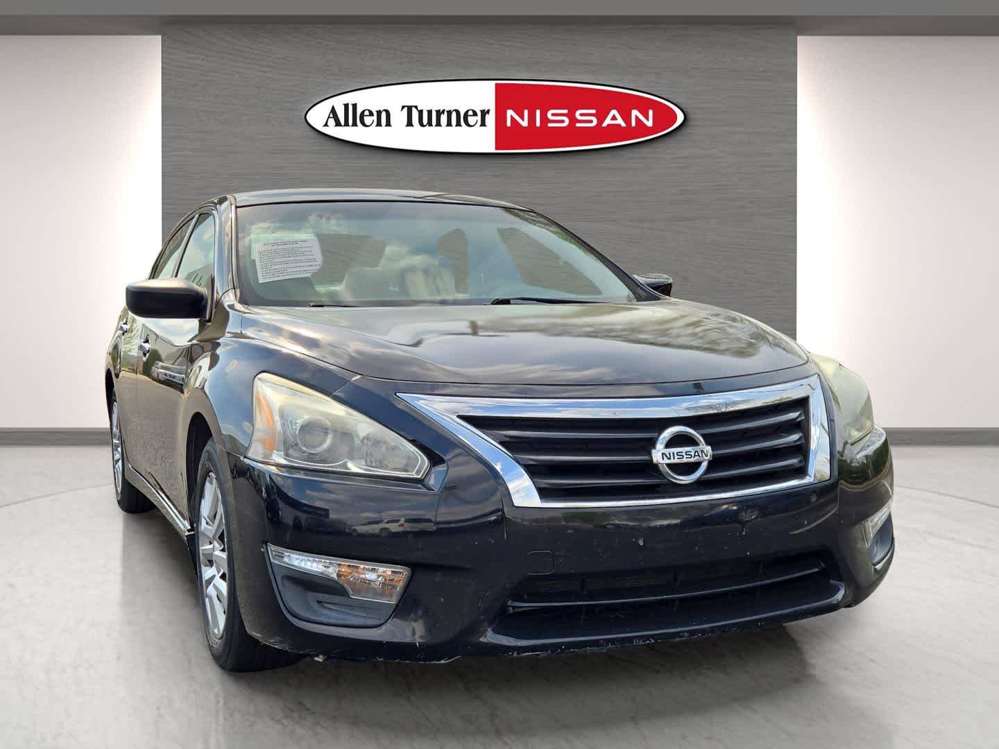 Used 2015 Nissan Altima S with VIN 1N4AL3AP6FN378186 for sale in Auburn, AL
