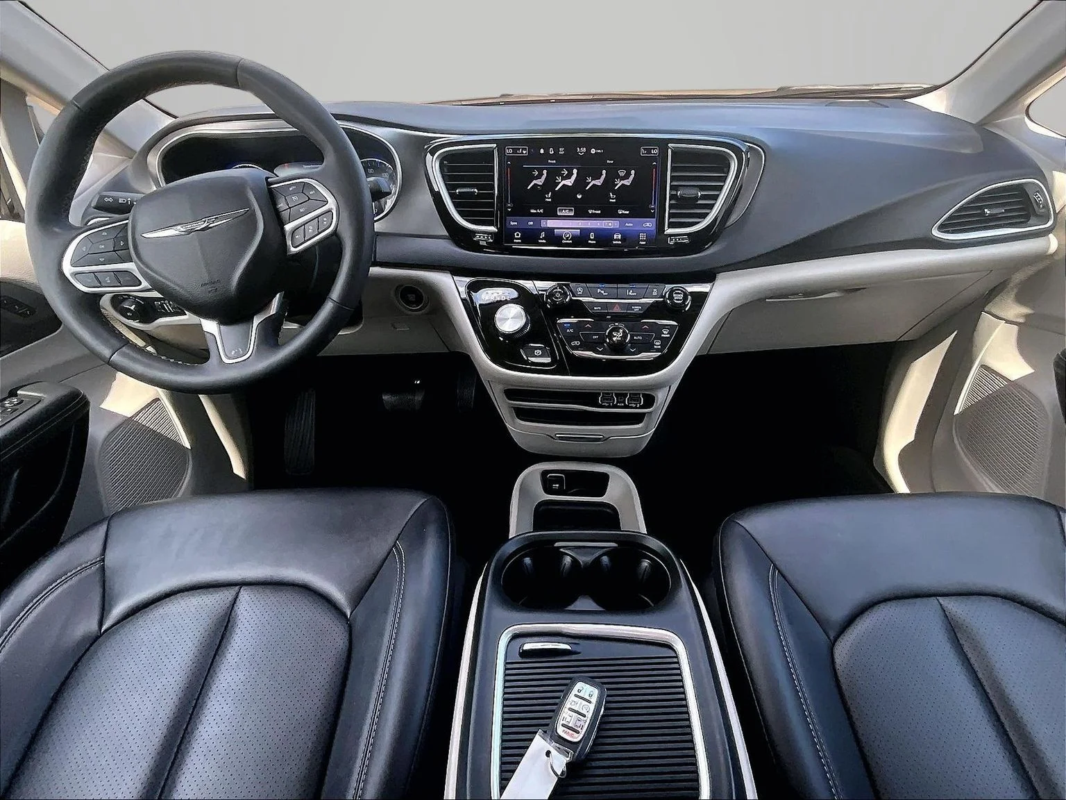 Used 2024 Black Chrysler Touring L image 17