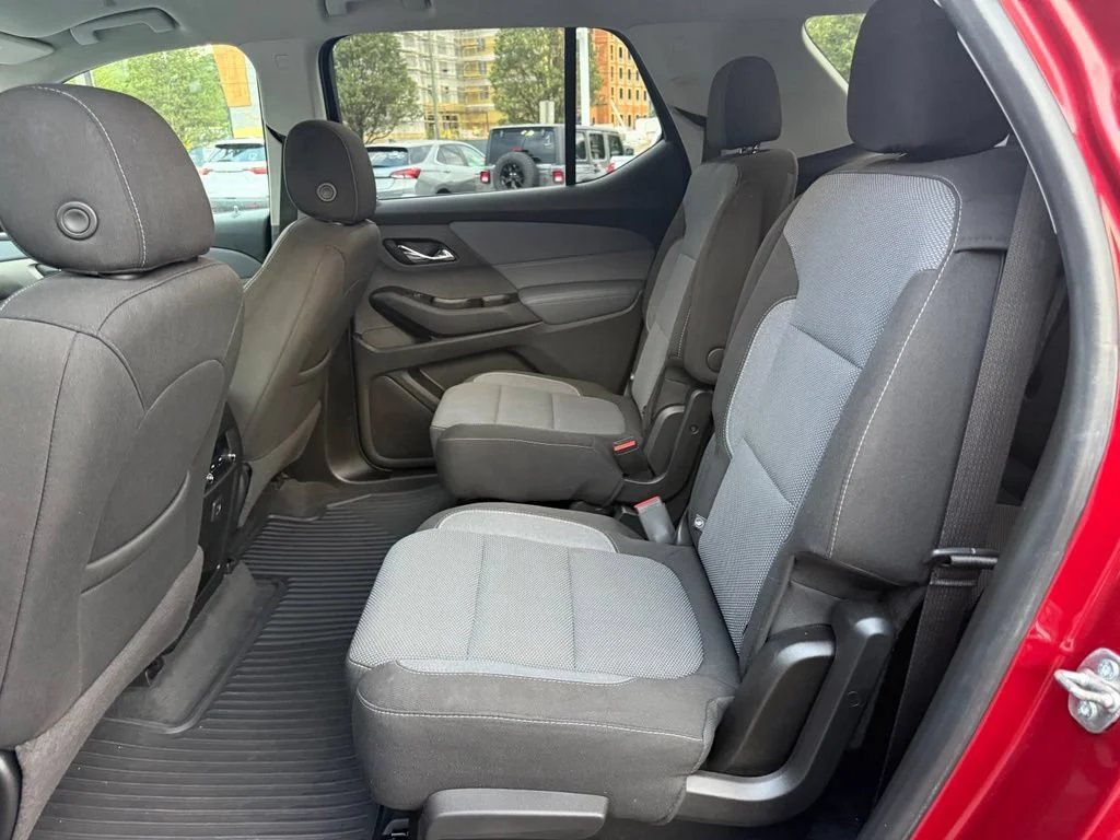 Used 2019 CAJUN RED TINTCOAT Chevrolet LT Cloth image 17