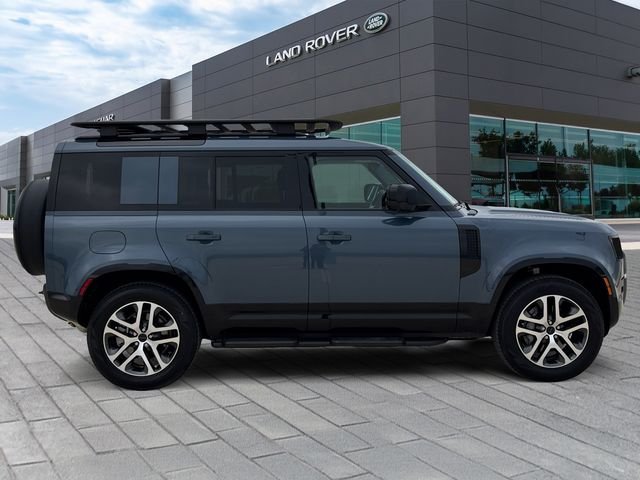 Certified Used 2026 Blue Land Rover X-Dynamic SE image 6
