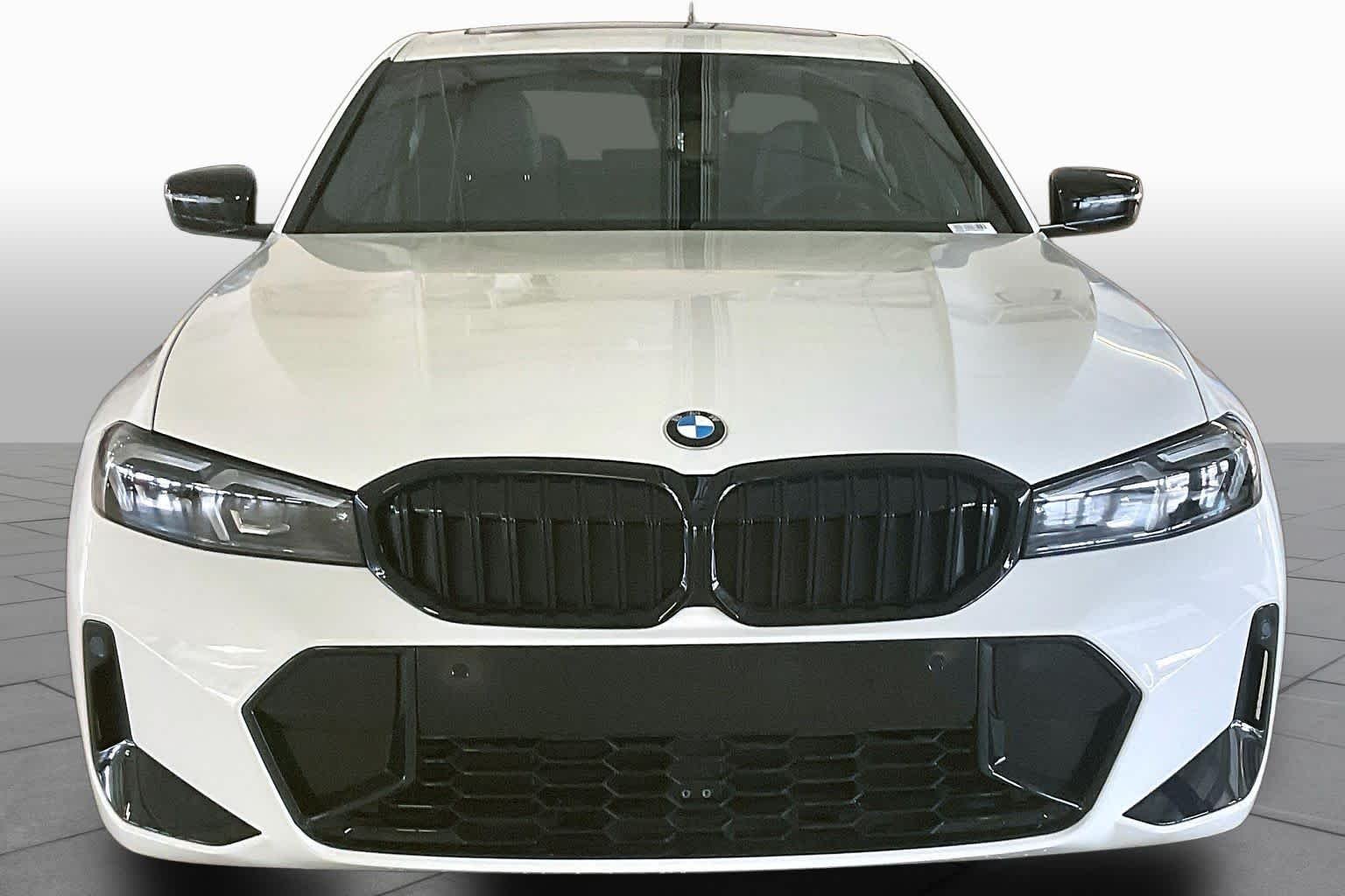 New 2026 Alpine White BMW 330i NA image 3