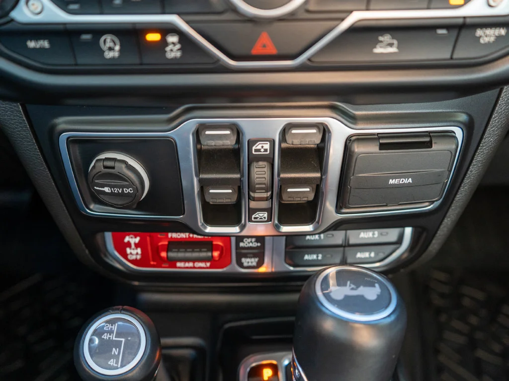 Used 2021 Black Jeep Unlimited Rubicon image 24