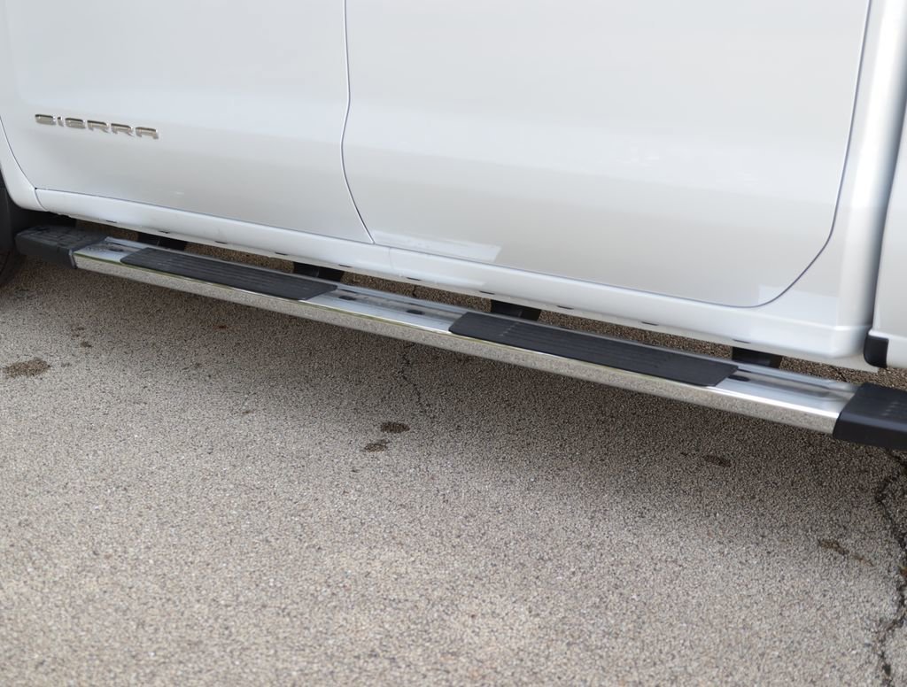 New 2026 Glacier White Tricoat GMC SLT image 40