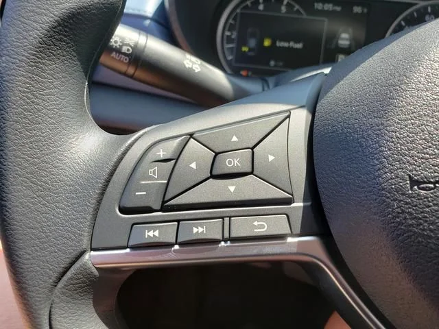 2025 Nissan Versa Sedan SV - Photo 18