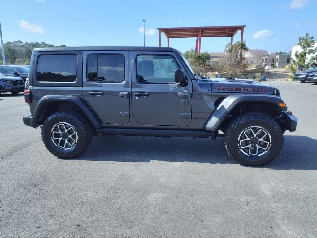 Used 2024 Granite Crystal Clearcoat Metallic Jeep Rubicon image 2