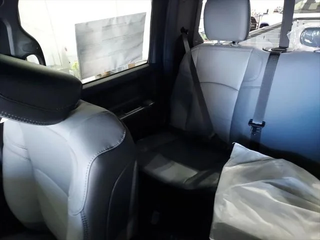 2026 RAM 3500 Tradesman - Photo 12
