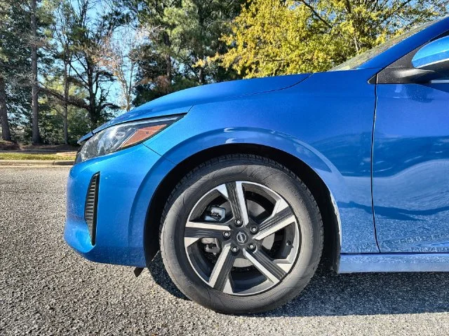 Used 2025 Blue Nissan SV image 10
