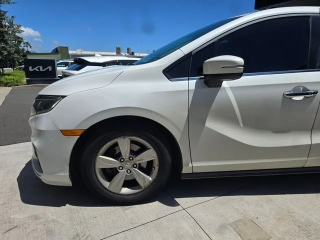Used 2020 White Honda EX-L image 2