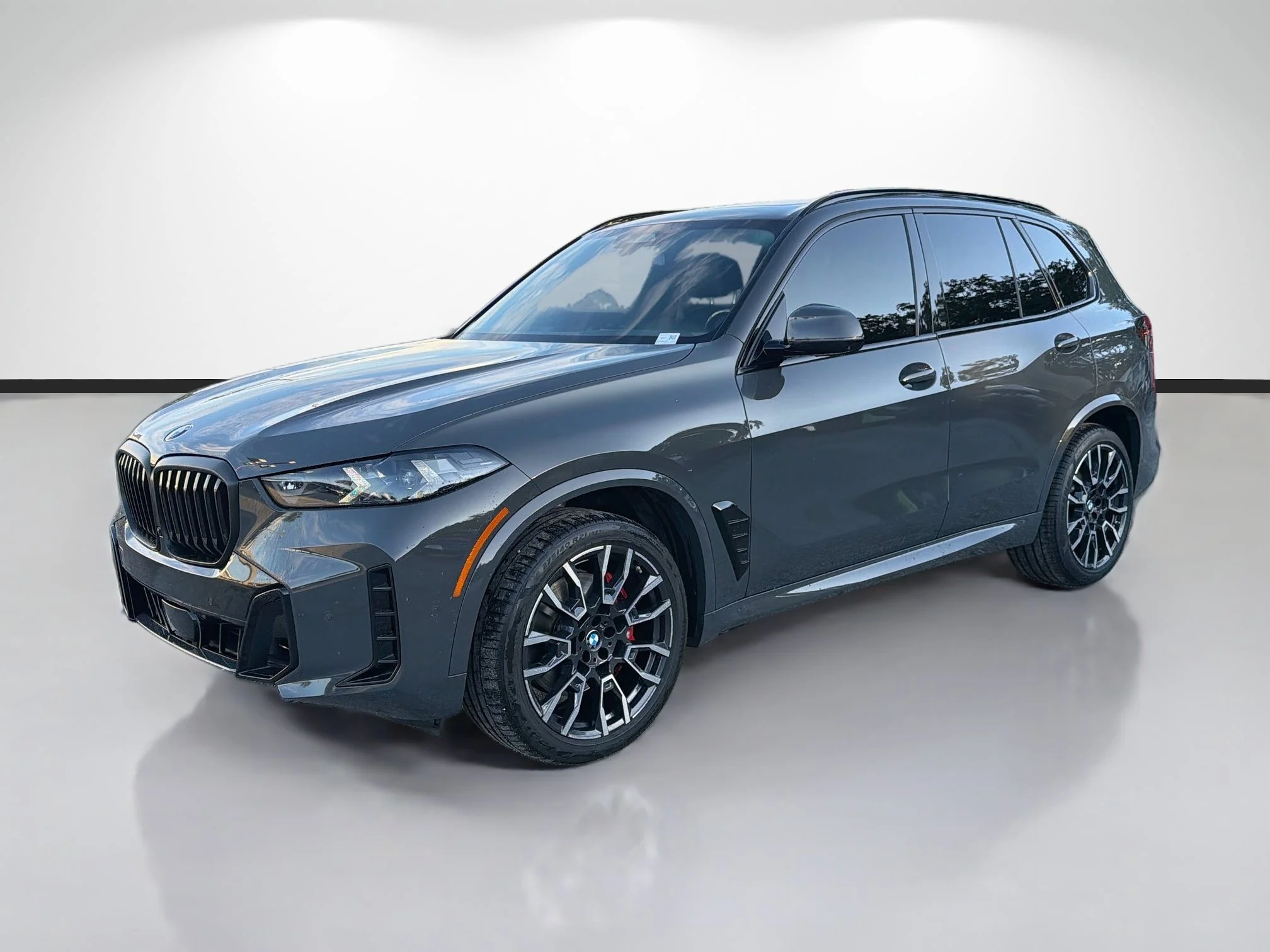 Used 2024 Dravit Grey Metallic BMW sDrive40i image 7